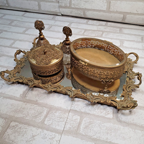 Vintage hollywood regency gold - vintage,